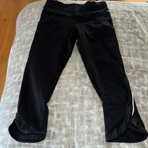 Lululemon cropped leggings